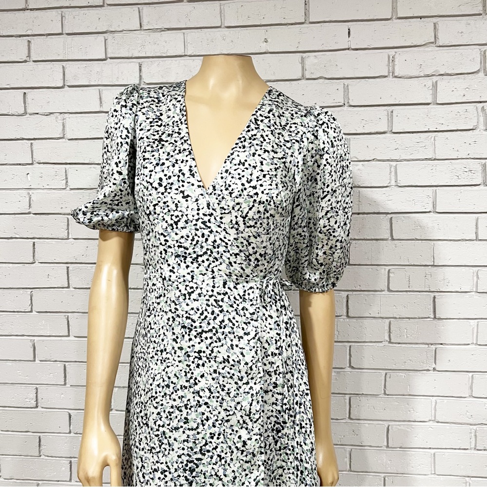 Club Monaco Women’s Spotted Dress - Picture 6 of 13